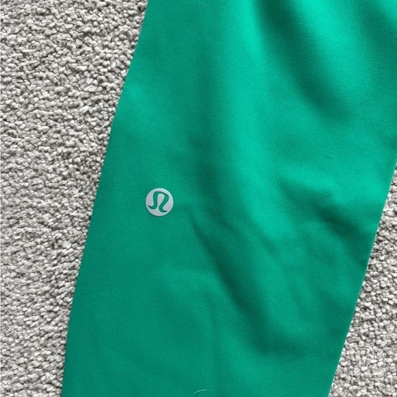 Lululemon Swift Speed High Rise 25” - size 2 - Picture 9 of 10